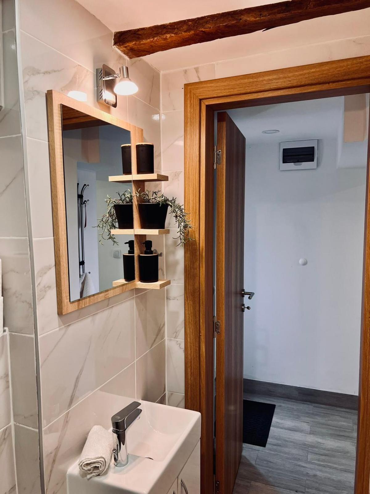 Stone House Central Belgrade Studio Esterno foto